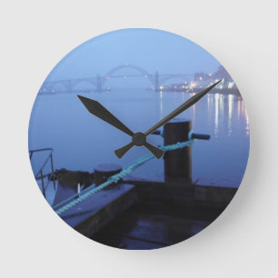 Reloj Redondo Mediano Puente de la noche