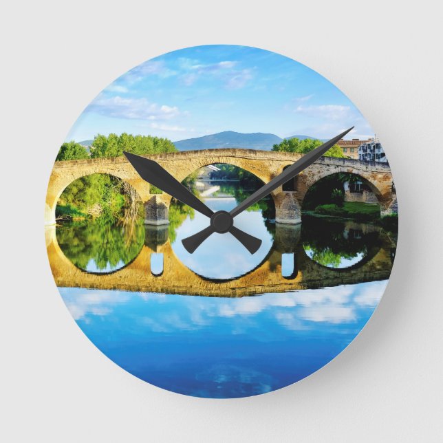 Reloj Redondo Mediano Puente la Reina (Anverso)