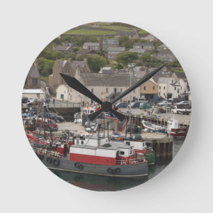 Reloj Redondo Mediano Puerto costero del Atlántico Norte de Stromness