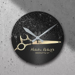 Reloj Redondo Mediano Purpurina negro de pelo estilizado perfora salón d<br><div class="desc">El Purpurina Negro De Estilo Cabello Perfora Los Relojes De Salón De Belleza.</div>
