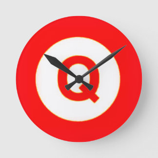 RELOJ REDONDO MEDIANO Q INTELLIGENCE