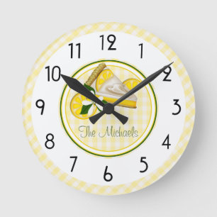 Reloj Redondo Mediano Rayas y controles amarillos y verdes