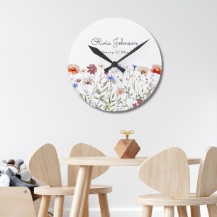 Reloj Redondo Mediano Recuerdo de nacimiento de bebé con flores silvestr