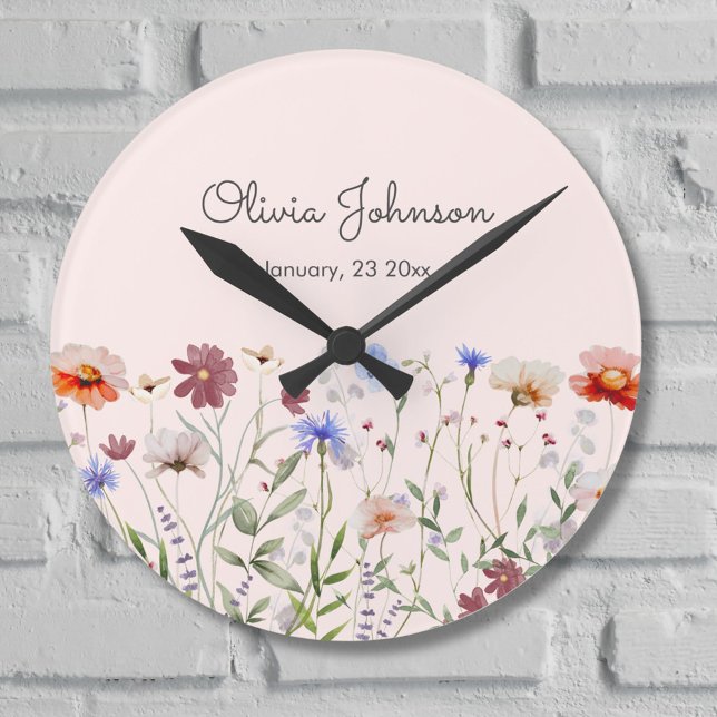 Reloj Redondo Mediano Recuerdo de nacimiento de bebé de flores silvestre (In situ)