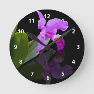 Reloj Redondo Mediano Reflexiones de la orquídea en negro