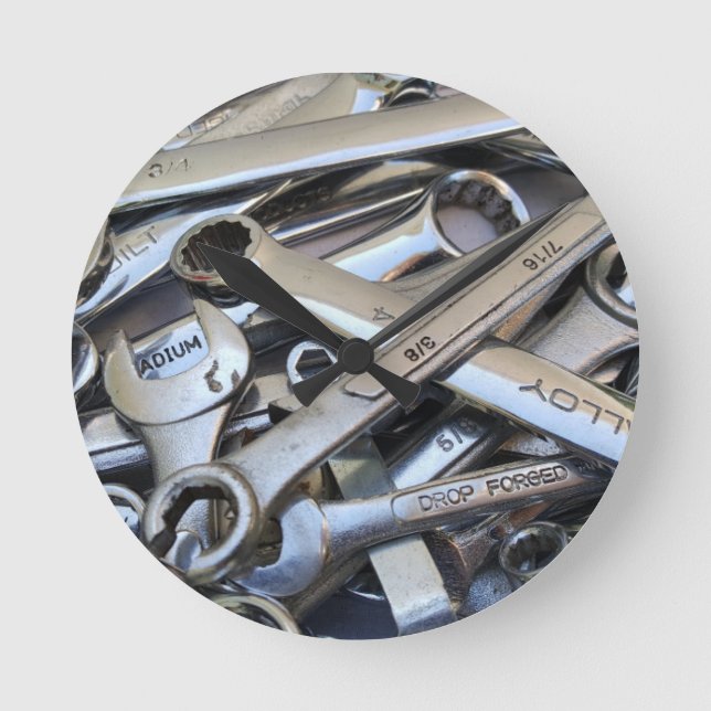 Reloj Redondo Mediano Reparación de garaje de las cuevas mecánicas (Anverso)