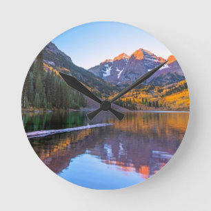 Reloj Redondo Mediano Resplandor marrón de Belces Alpen