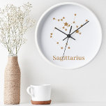 Reloj Redondo Mediano Rótulo Zodiaco moderno Sagittarius de Oro| Incendi<br><div class="desc">Rótulo Zodiaco moderno Sagittarius de Oro| Incendio de elementos</div>