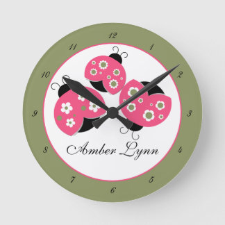 Reloj Redondo Mediano Salmon y Green Ladybugs