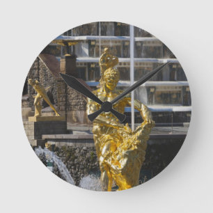 Reloj Redondo Mediano San Petersburgo, fuentes en gran cascada