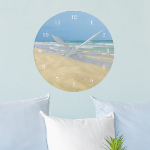 Reloj Redondo Mediano Sandpiper en la costa   Bella Playa