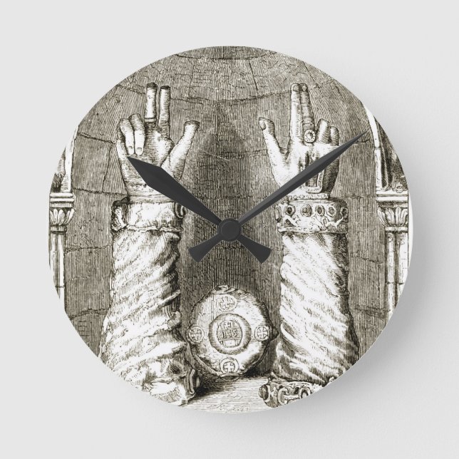 Reloj Redondo Mediano Santuario de la mano de San Patricio, de 'The Tria (Anverso)