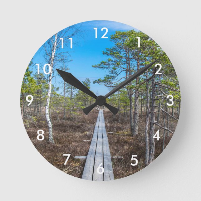 Reloj Redondo Mediano Sendero de madera sobre pantano (Anverso)