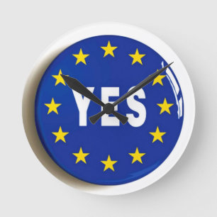 Reloj Redondo Mediano Sí a la UE - estancia en la unión europea