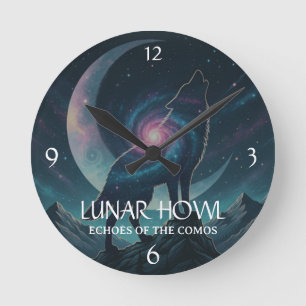 Reloj Redondo Mediano Silueta de lobo galáctico con luna de nebulosa mís