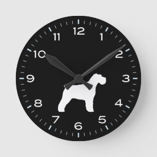 Reloj Redondo Mediano Silueta de perro Schnauzer en blanco y negro