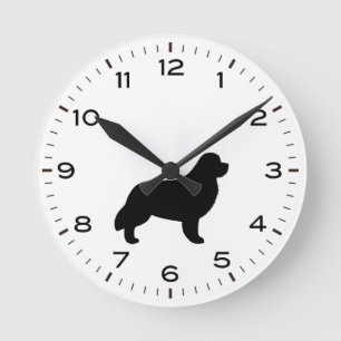 Reloj Redondo Mediano Silueta de raza de perro de Terranova