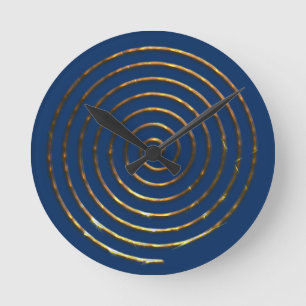 Reloj Redondo Mediano Spiral Símbolo celta oro metálico