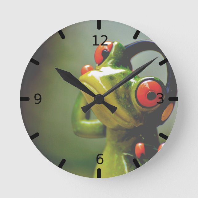 Reloj Redondo Mediano Sr. Frog con auriculares (Anverso)