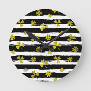 Reloj Redondo Mediano st patrics trébol blanco negro