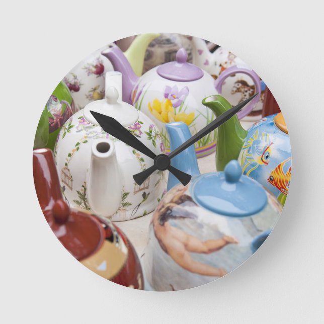 Reloj Redondo Mediano Tetera a la venta en Leipzig, Alemania (Anverso)