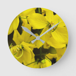 Reloj Redondo Mediano The yellow of laburnum flowers