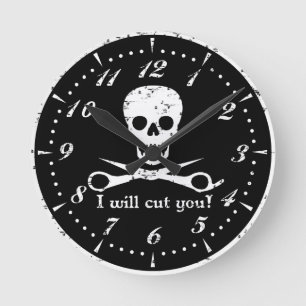 Reloj Redondo Mediano Tienda de belleza Pirate_Distressed_White