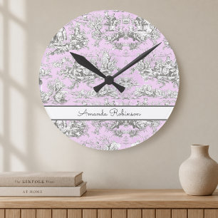 Reloj Redondo Mediano Toile de Jouy monograma vintage floral lago rosa