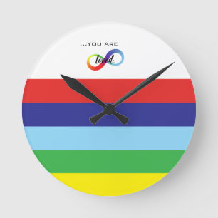 Reloj Redondo Mediano Tote de Orgullo LGBTQ+ Infinity