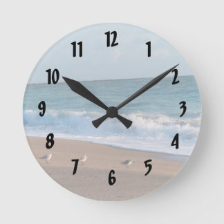Reloj Redondo Mediano tres pájaros en la playa de la Florida de la foto