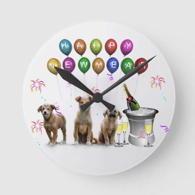 Reloj Redondo Mediano Tres perros graciosos deseando un feliz año nuevo  (Anverso)