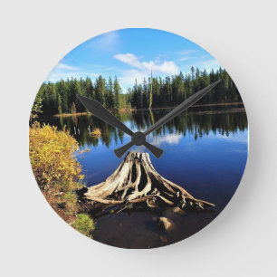 Reloj Redondo Mediano Trillium Lake, OR