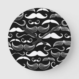 Reloj Redondo Mediano Un club de los caballeros. Modelo del bigote