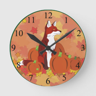 Reloj Redondo Mediano Un zorro en el parche de calabaza