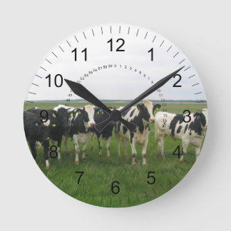 Reloj Redondo Mediano ¡Vacas Encantadoras! con números