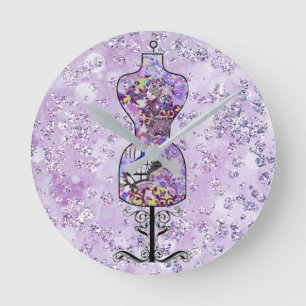 Reloj Redondo Mediano Vestido De Flor Morado Forma Bokeh Bling