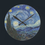 Reloj Redondo Mediano Vincent van Gogh | Noche estrellada, junio de 1889<br><div class="desc">VAN GOGH->Post-Impresionista, estrellas, estrellas, noctámbulos, paisajes, aspiración a iglesia, luna, luna, árbol, cielo, cósmico, St, Remy, Provenza, francés, Saint-Remy, Post-Impresionismo, icónico\\La noche estrellada, junio de 1889 (petróleo sobre lienzo), Gogh, Vincent van (18553-99 0) / Museo de Arte Moderno, Nueva York, EE.UU. / Biblioteca de Arte Bridgeman | Número de colección...</div>