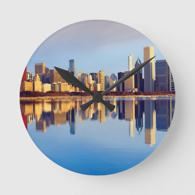 Reloj Redondo Mediano Vista del horizonte de Chicago con la reflexión (Anverso)