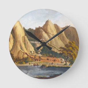 Reloj Redondo Mediano Vista del sur de Sewandroog, ilustracion de 'Twelv