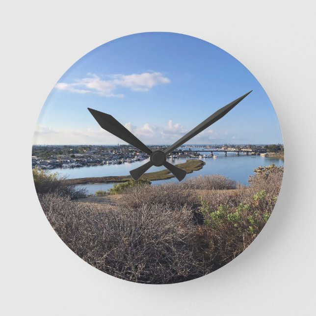 Reloj Redondo Mediano Vista desde Castaways Park, Newport Beach, CA (Anverso)