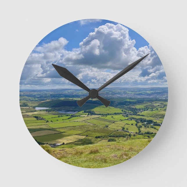 Reloj Redondo Mediano Vistas tranquilas desde Pendle Hill... (Anverso)
