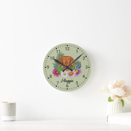 Reloj Redondo Mediano Vizsla Húngara Con Flores Y Nombre Coloridos