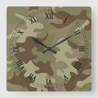 Reloj romano cuadrado de camuflaje