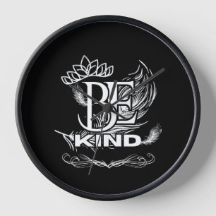 Reloj Sea amable con la tipografía motivacional   Feathe