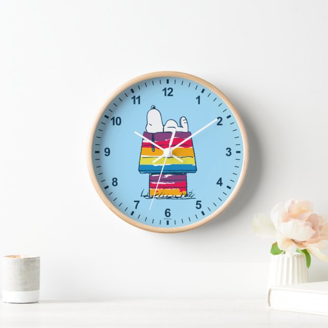 Reloj Snoopy | Casa de perros arco iris (Hogar)