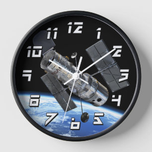 Reloj Telescopio Espacial Hubble en órbita terrestre Fot