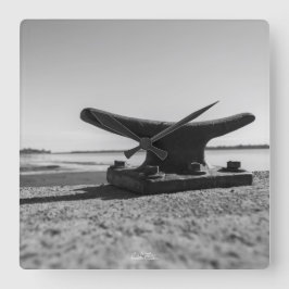 Reloj tema marino, blanco y negro