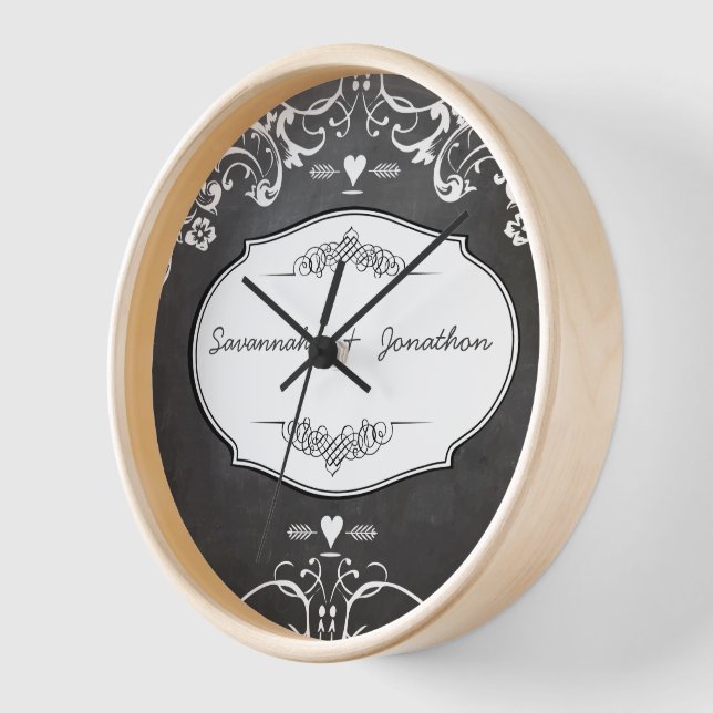 Reloj Tipografía de Pizarra en Bodas (Ángulo)