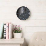 Reloj Yin Yang moderno<br><div class="desc">El Reloj Yin Yang moderno es totalmente personalizable y único para sus paredes,  o regalar a amigos y familiares como regalo para un tesoro atemporal. Diseñado por Norman Reutter.</div>