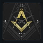 Relojes de pared masónicos | Regalos Freemason úni<br><div class="desc">¿Buscando regalos únicos de masón? Estos relojes de pared son modernos, elegantes y pueden dar un paso más allá en cualquier tipo de alojamiento. Estos relojes masónicos personalizados de gran tamaño tienen un tema negro y dorado, con muchos otros "acabados" cuadrados y brújula disponibles si editas el diseño más allá...</div>